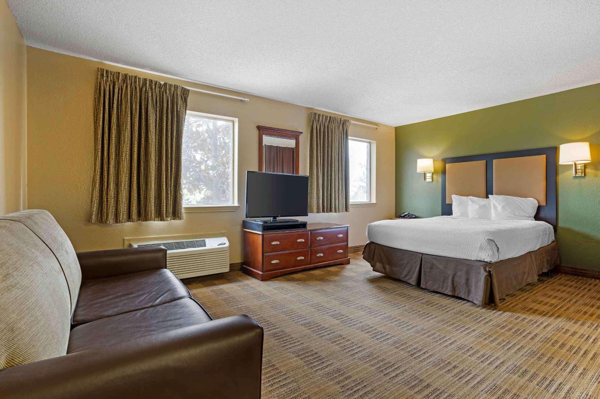 Extended Stay America Select Suites - Houston - Sugar Land Bagian luar foto