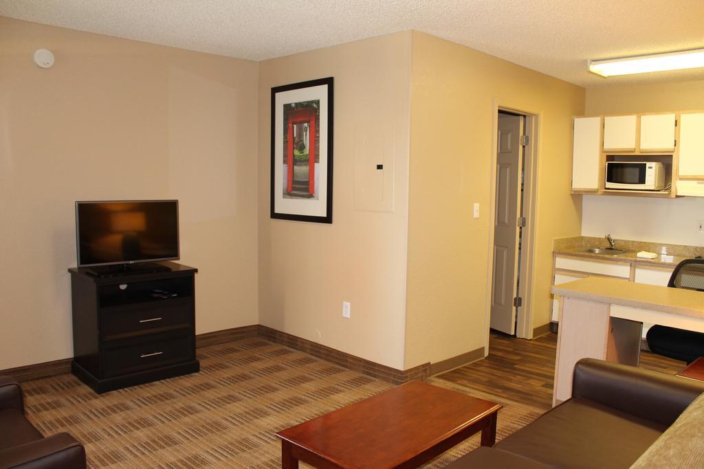 Extended Stay America Select Suites - Houston - Sugar Land Bagian luar foto